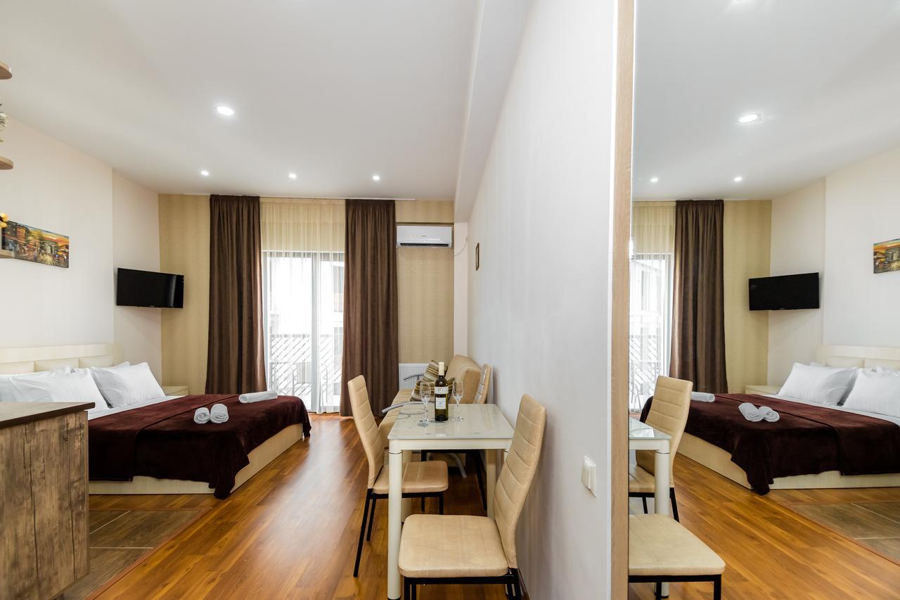Tbilisi Love Apartment Esterno foto